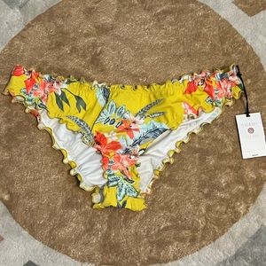 Shade and shore brand new with tags yellow ruffle floral bikini bottoms size M